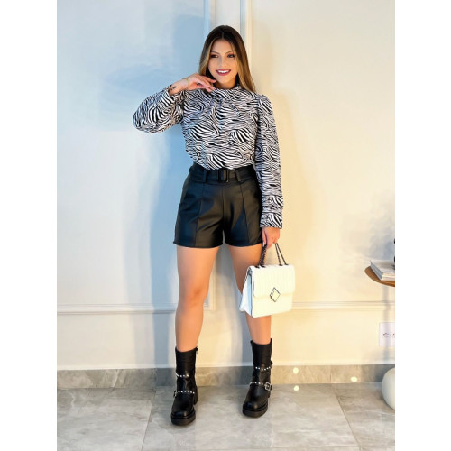 Short Couro 